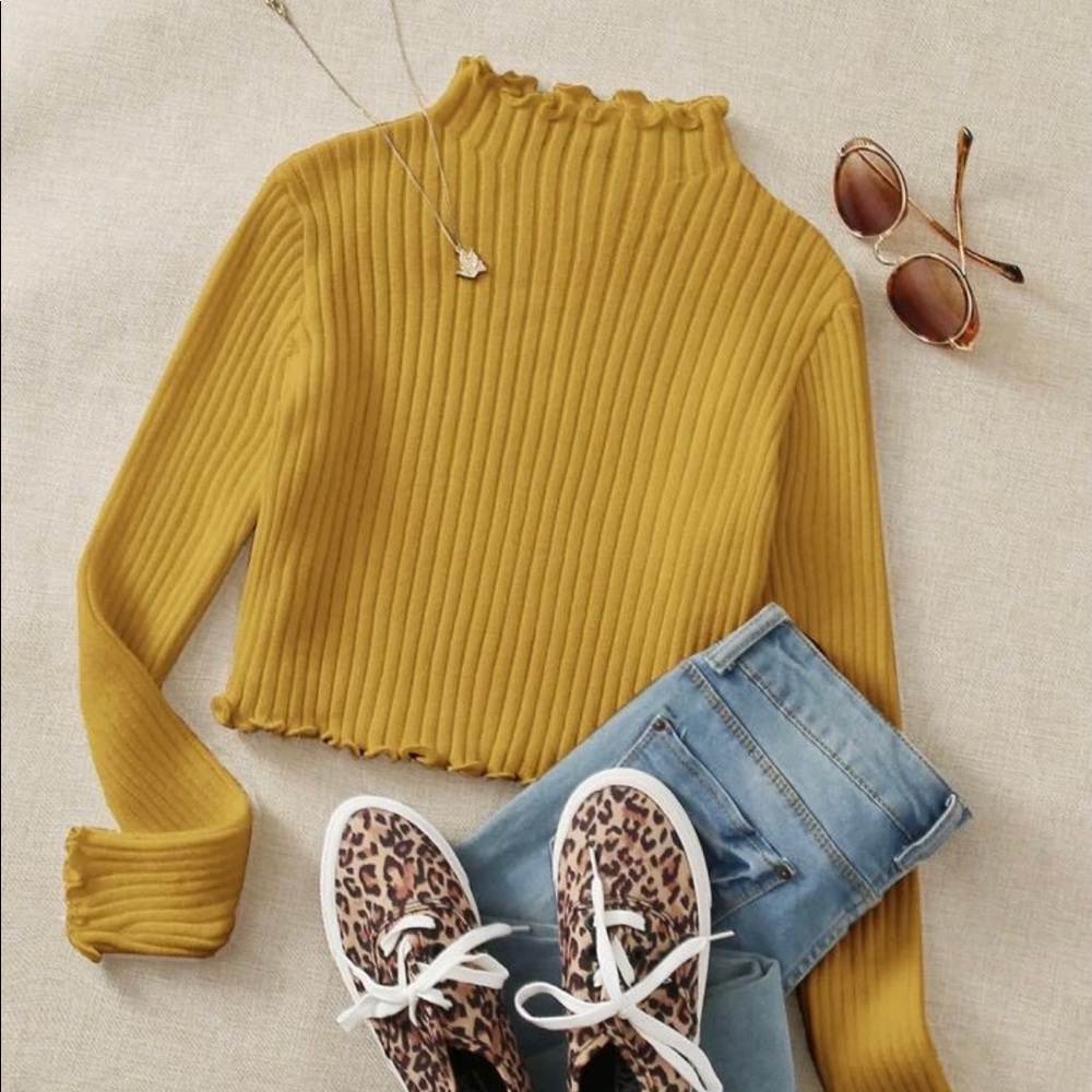 Lettuce Trim Rib-knit Sweater